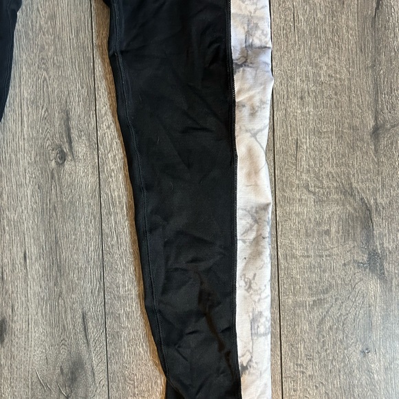 Victoria’s Secret pink workout leggings size L - Picture 8 of 9